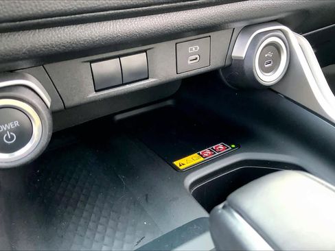 Used 2024 Toyota Grand Highlander XLE image 34