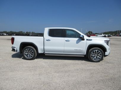 New 2026 GMC Sierra 1500 Denali w/ Denali Reserve Package