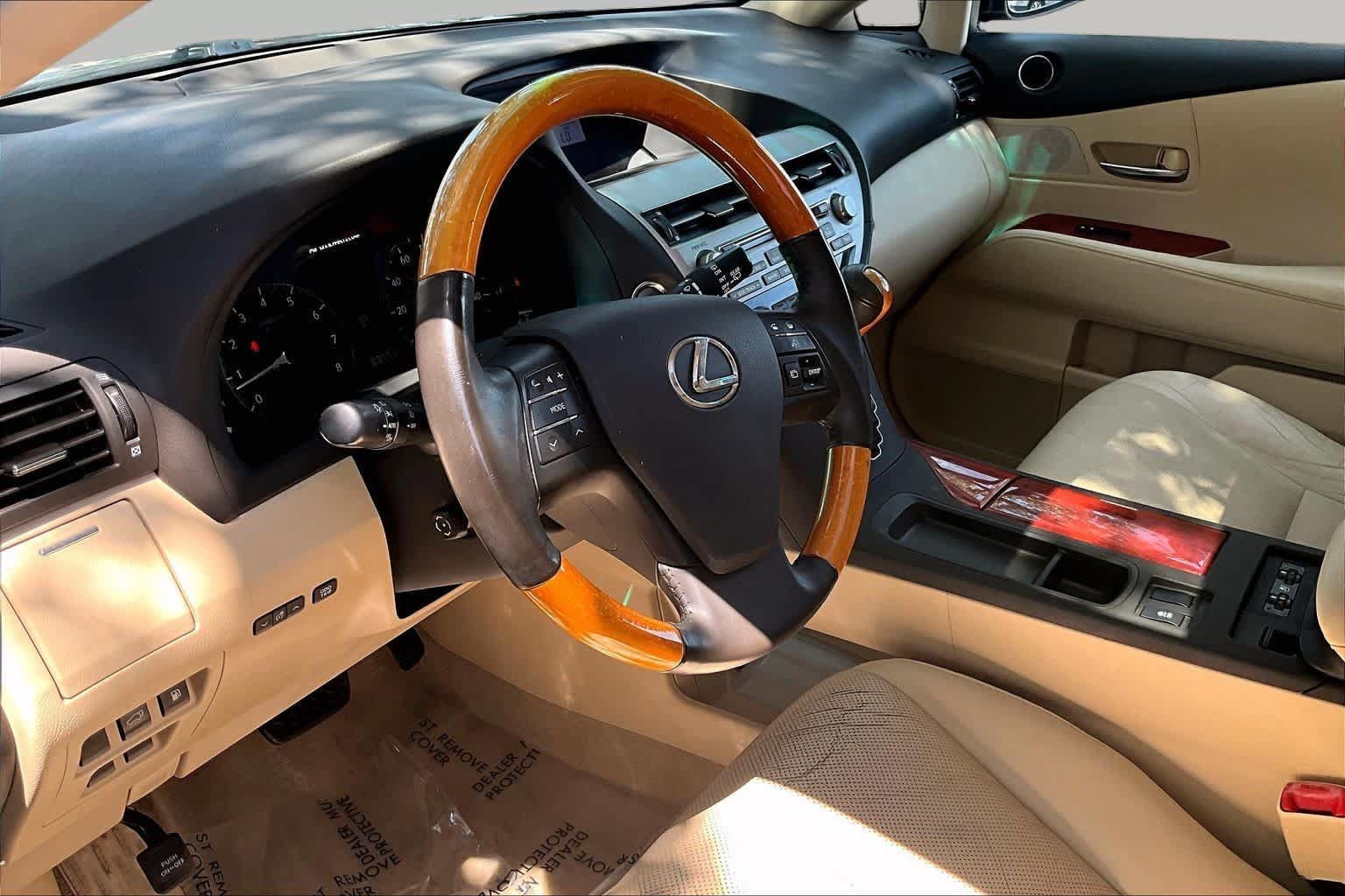 Used 2012 Lexus RX 350 FWD w/ Premium Pkg image 17