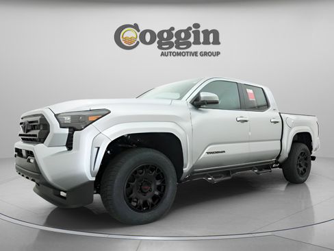 New 2026 Toyota Tacoma SR5 AWD/4WD image 3