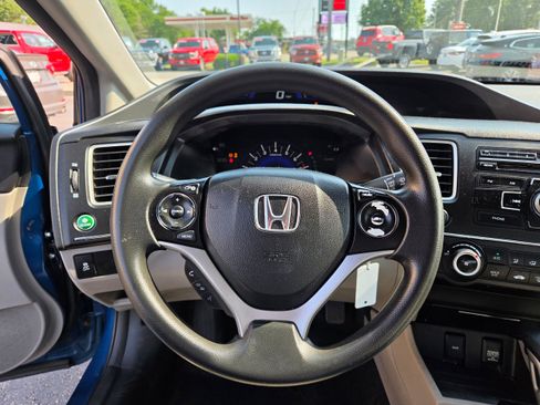 Used 2014 Honda Civic LX image 6