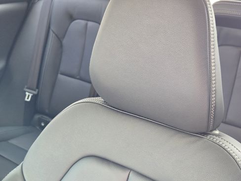 New 2026 Volvo XC40 B5 Ultra w/ Protection Package Premier image 17