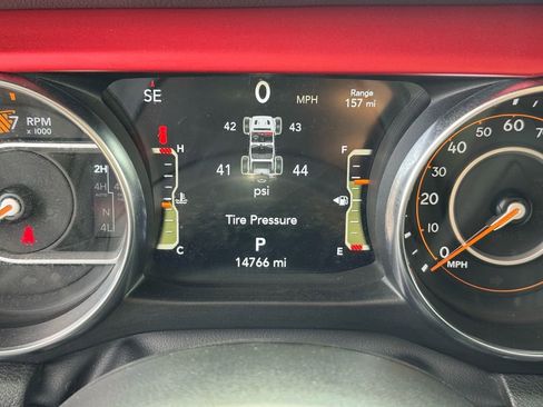 Used 2023 Jeep Wrangler Unlimited Rubicon w/ Steel Bumper Group AWD/4WD image 27