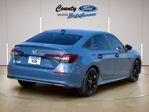 Used 2025 Honda Civic Sport image 8