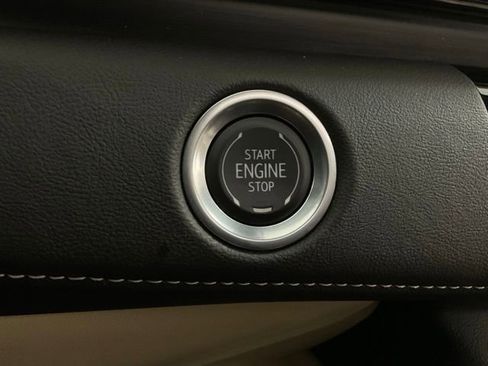 Certified 2023 Cadillac Escalade Premium Luxury w/ Performance Package image 21