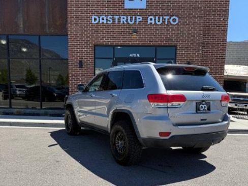 Used 2015 Jeep Grand Cherokee Limited AWD/4WD image 5