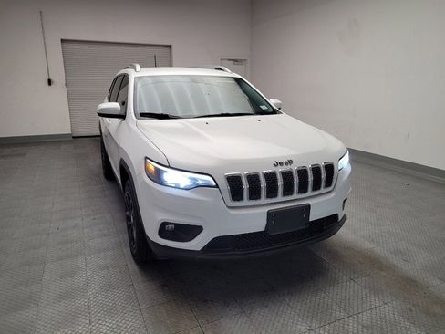 Used 2019 Jeep Cherokee Latitude w/ Popular Appearance Group AWD/4WD image 14