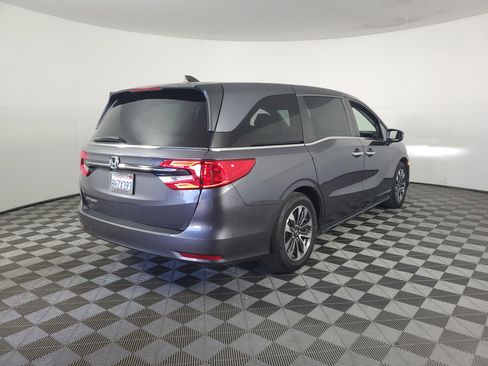 Certified 2023 Honda Odyssey EX-L image 4