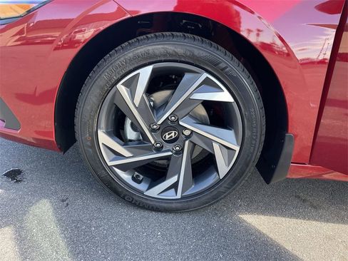 New 2025 Hyundai Elantra Sport image 31