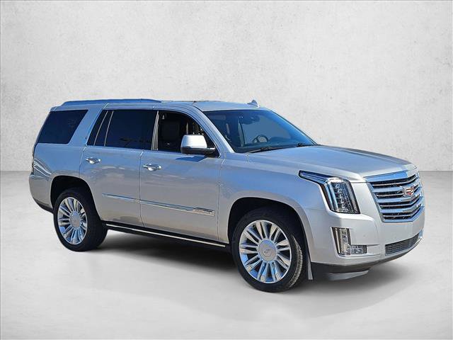 Used 2015 Cadillac Escalade Platinum AWD/4WD image 3