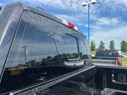 New 2025 Ford F350 Platinum w/ Platinum Plus Package image 31
