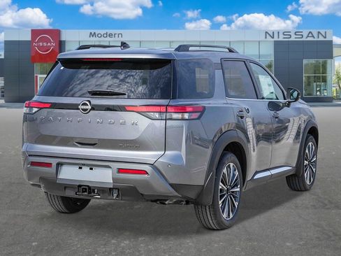 New 2026 Nissan Pathfinder Platinum w/ Cargo Package FWD image 4
