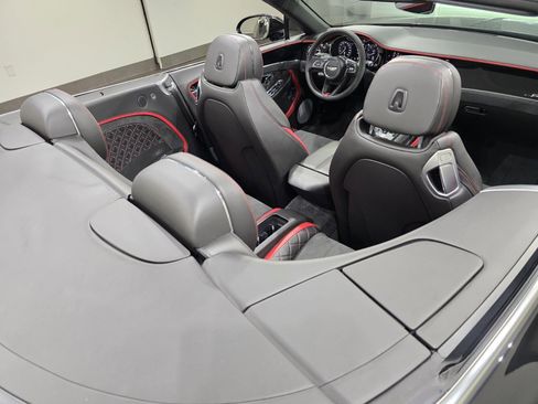 Used 2022 Bentley Continental GT Speed image 18