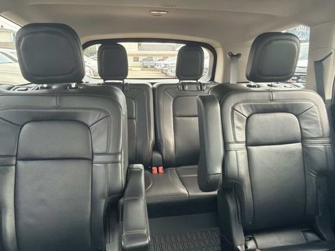Used 2024 Lincoln Aviator Reserve w/ Equipment Group 201A RWD image 12