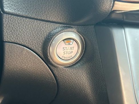 Used 2019 Nissan Sentra SV FWD image 25