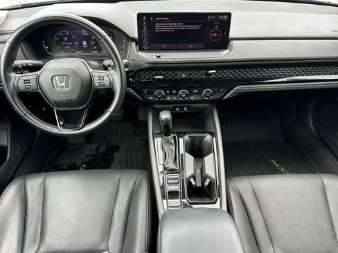Used 2023 Honda Accord EX-L image 4