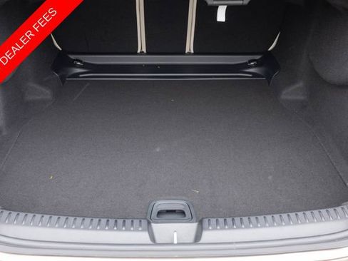Used 2025 Mercedes-Benz E 350 4MATIC Sedan image 28