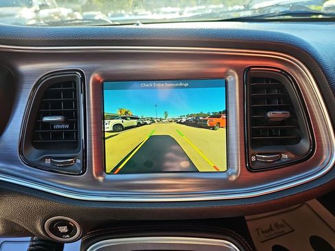 Used 2018 Dodge Challenger R/T Scat Pack image 28