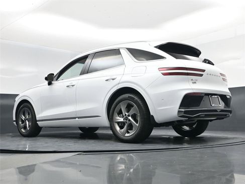 New 2026 Genesis GV70 2.5T Advanced image 12