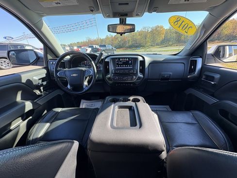 Used 2018 Chevrolet Silverado 1500 LT w/ All Star Edition image 32