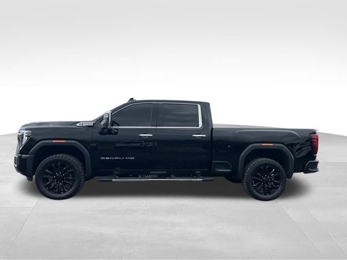 Used 2025 GMC Sierra 2500 Denali AWD/4WD image 13