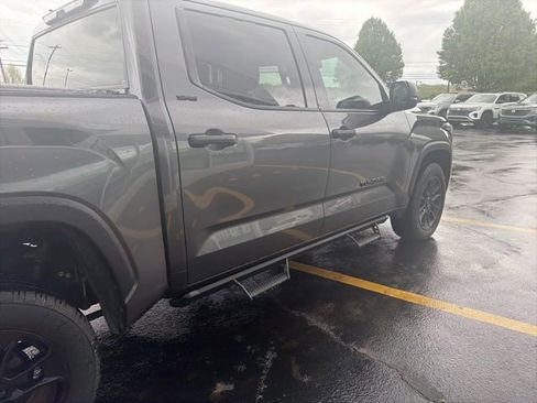 Used 2022 Toyota Tundra SR5 AWD/4WD image 40
