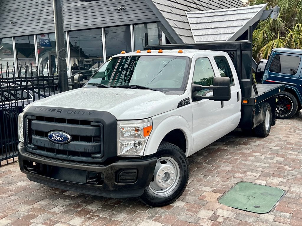 Used 2016 Ford F350 XL w/ Trailer Tow Package RWD image 1