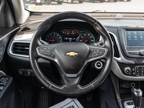 Used 2018 Chevrolet Equinox LT AWD/4WD image 15