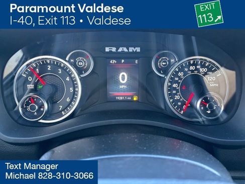 Used 2024 RAM 2500 Big Horn w/ Bed Utility Group image 15