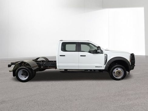 Used 2024 Ford F550 4x4 Crew Cab Super Duty image 40