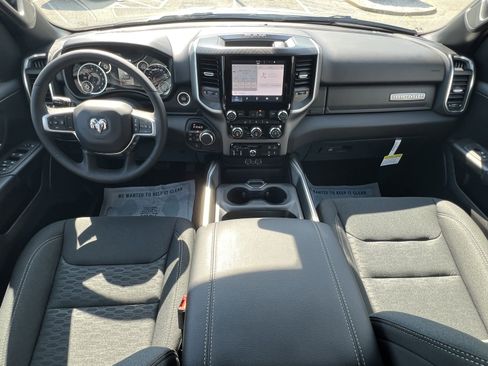 New 2025 RAM 1500 Big Horn AWD/4WD image 18