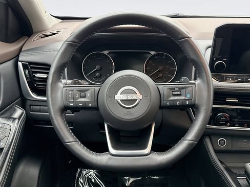 Used 2023 Nissan Rogue SL w/ SL Premium Package AWD/4WD image 12