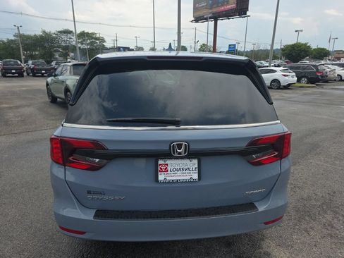Used 2023 Honda Odyssey Sport image 6