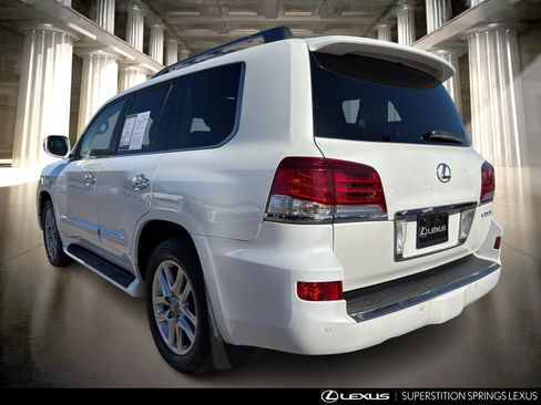 Used 2015 Lexus LX 570 4WD image 6