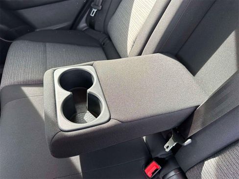 Certified 2021 Nissan Rogue S image 11