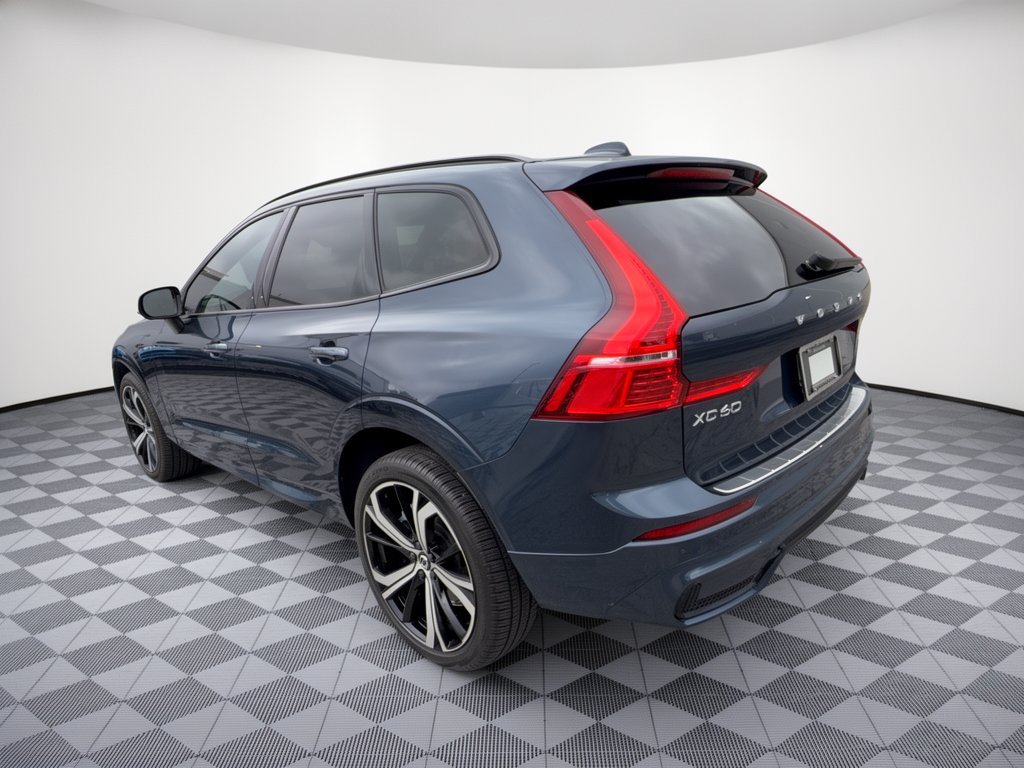 Certified 2024 Volvo XC60 T8 Ultimate w/ Protection Package Premier AWD/4WD image 3