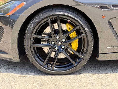 Used 2012 Maserati GranTurismo MC RWD image 12