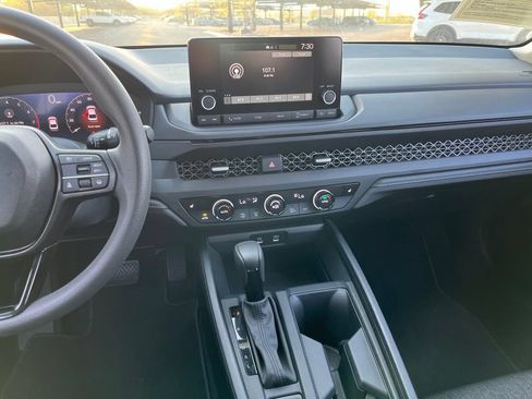 Used 2025 Honda Accord SE image 16