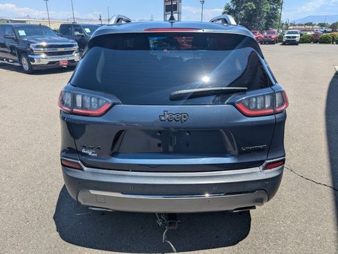 Used 2019 Jeep Cherokee Limited AWD/4WD image 4