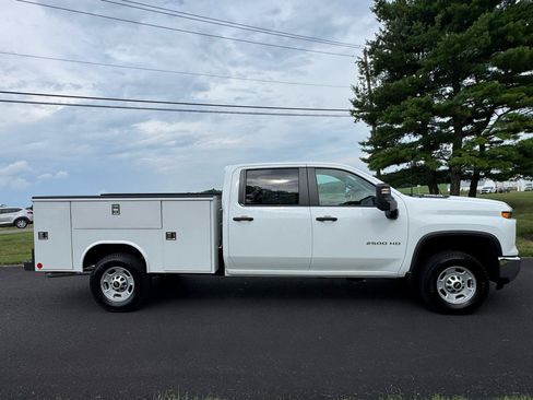 Used 2024 Chevrolet Silverado 2500 W/T w/ WT Convenience Package AWD/4WD image 6