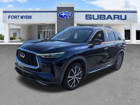 Used 2023 INFINITI QX60 Sensory w/ Cargo Package FWD image 8