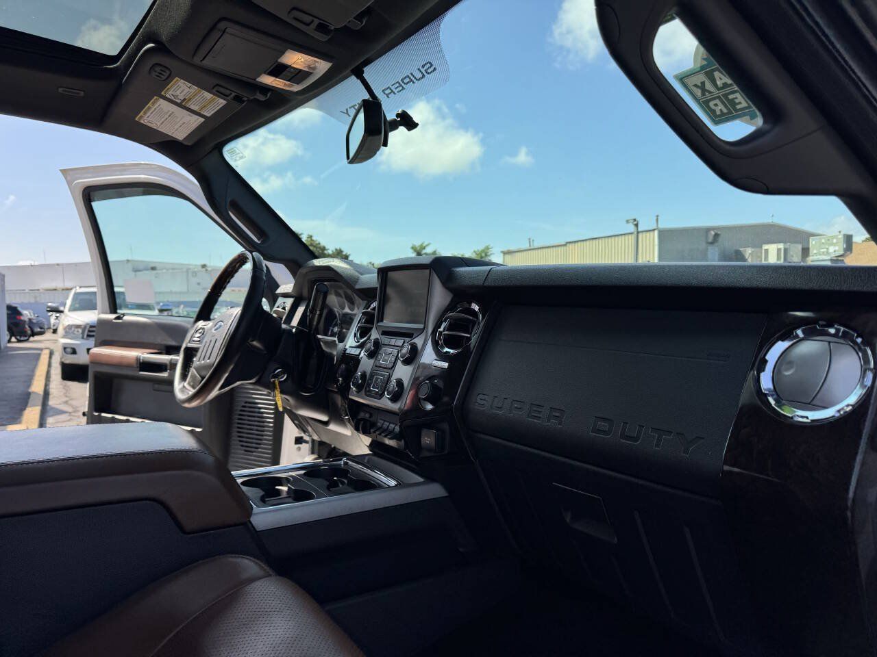 Used 2015 Ford F250 Platinum w/ FX4 Off-Road Package AWD/4WD image 40