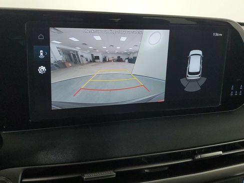 Used 2025 Hyundai Palisade SEL FWD image 14