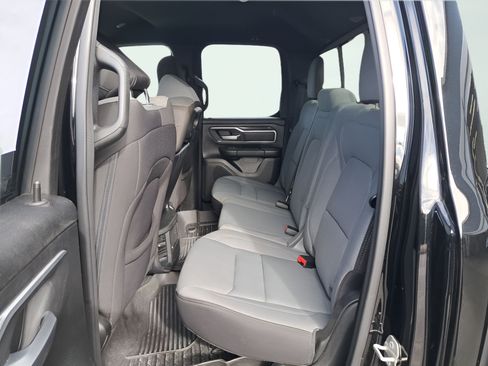 Used 2023 RAM 1500 Big Horn AWD/4WD image 13