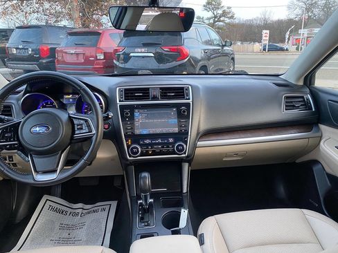 Used 2018 Subaru Outback 3.6R Limited image 8