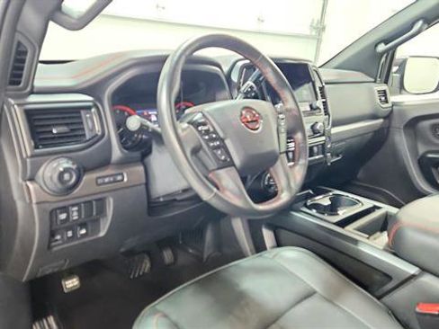 Used 2024 Nissan Titan PRO-4X w/ Off Road Protection Package image 12
