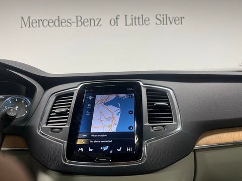 Used 2021 Volvo XC90 T6 Momentum w/ Climate Package image 33