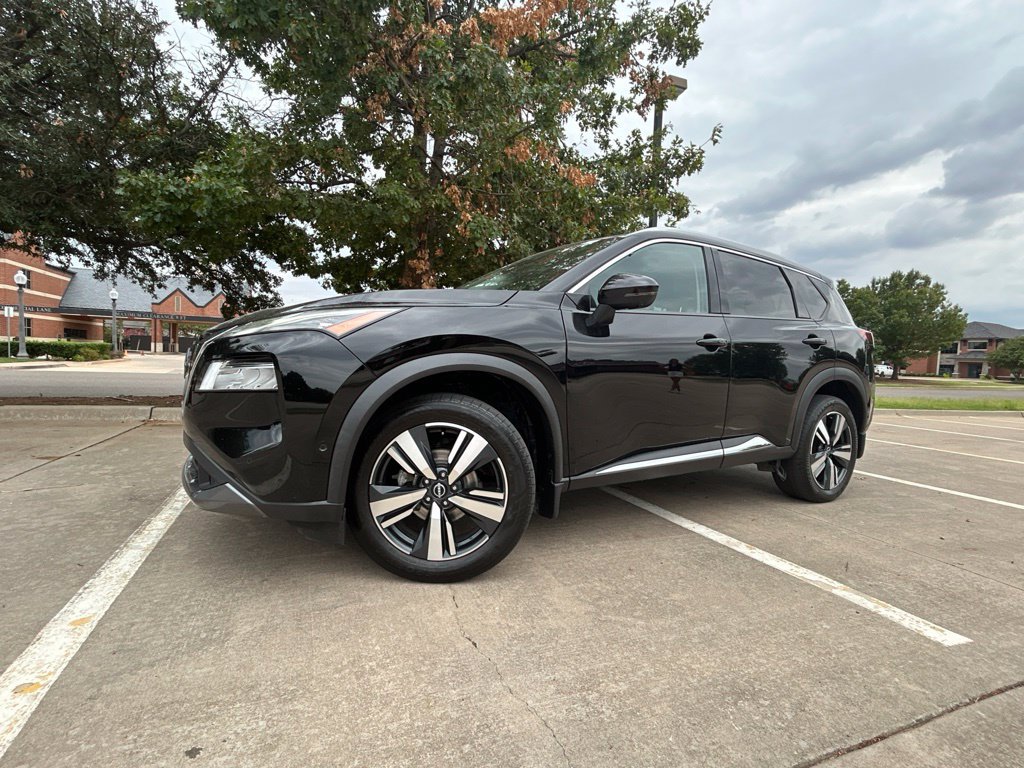 Used 2023 Nissan Rogue SL w/ SL Premium Package AWD/4WD image 3