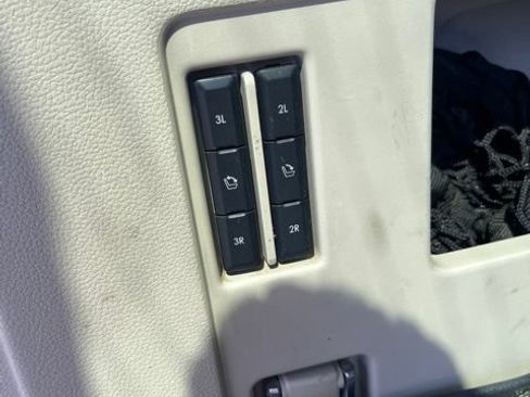 Used 2018 Lincoln Navigator L Reserve w/ Technology Package AWD/4WD image 31