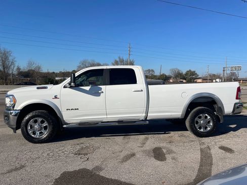 Used 2021 RAM 2500 Big Horn w/ Level 1 Equipment Group AWD/4WD image 4